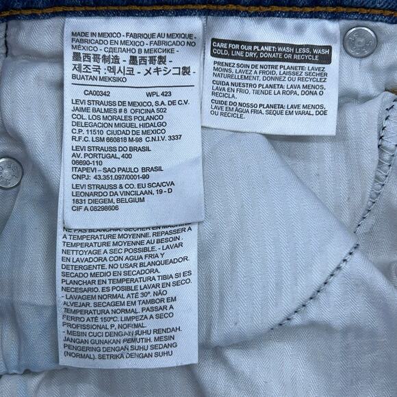 Levis Womens Size 25 Wedgie Fit Straight Jeans Cuffed Medium Wash Button Fly - Picture 10 of 14